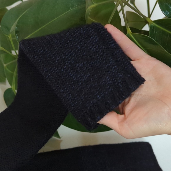 Vince | Cashmere + Wool | Color Blocked Sweater - Picture 4 of 9